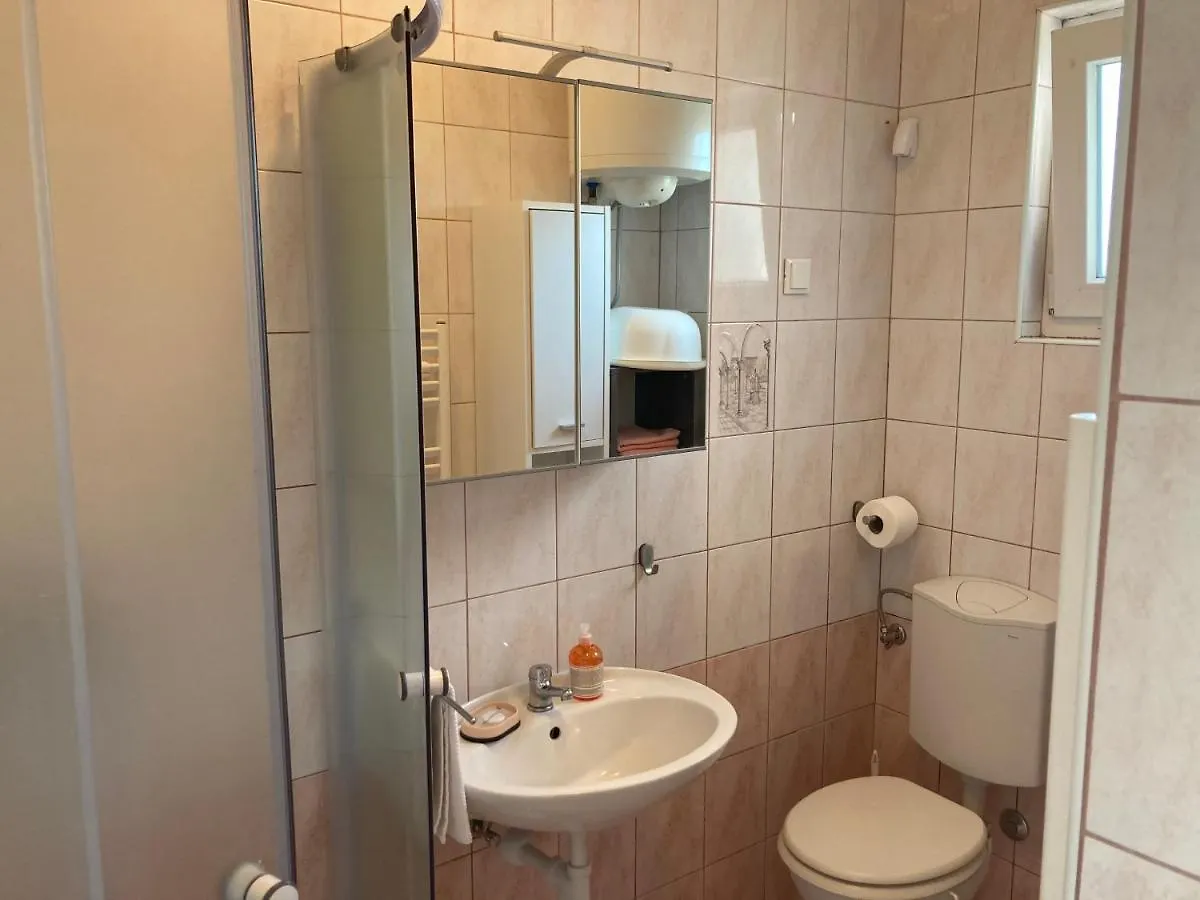Apartman Vicinim Family Friendly Apartment Visnjan 0*,  Croatia