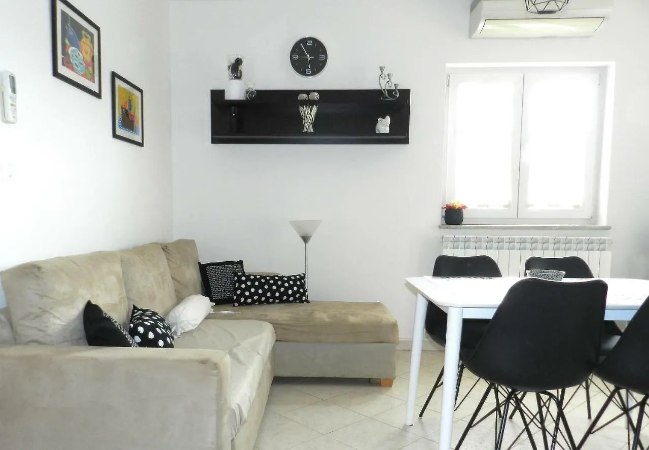 Apartman Vicinim Family Friendly Apartment Visnjan